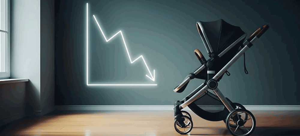 Universal patterns govern global fertility decline
